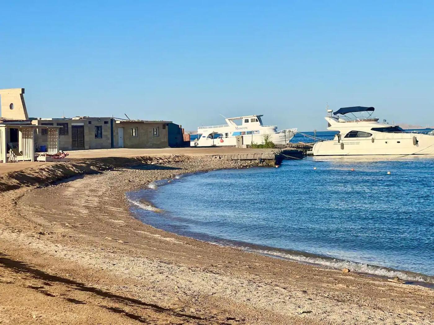 Apartment Perfect For Couples, Sunny & Seaview & Free Wi-fi