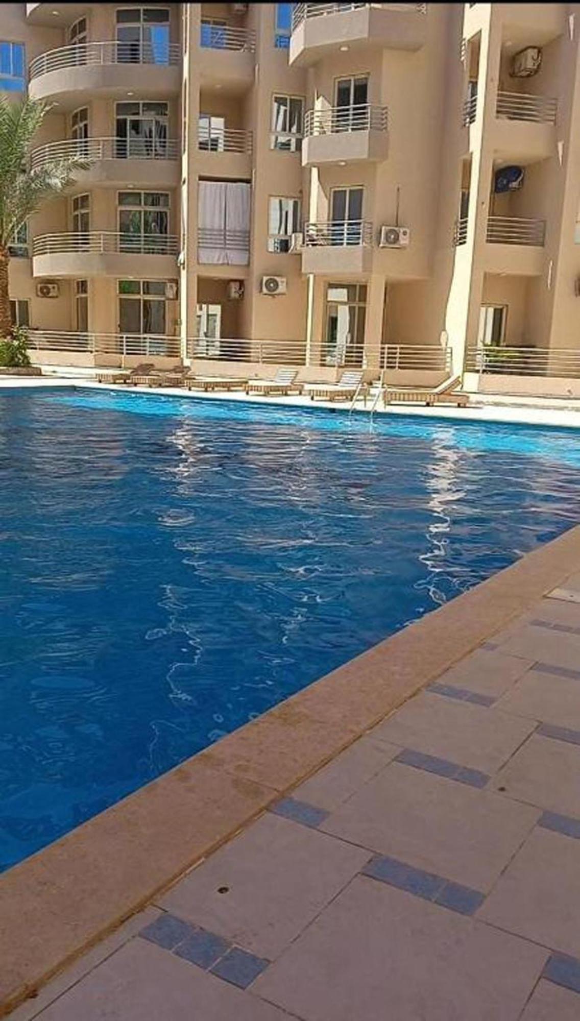 Perfect For Couples, Sunny & Seaview & Free Wi-fi Apartment *